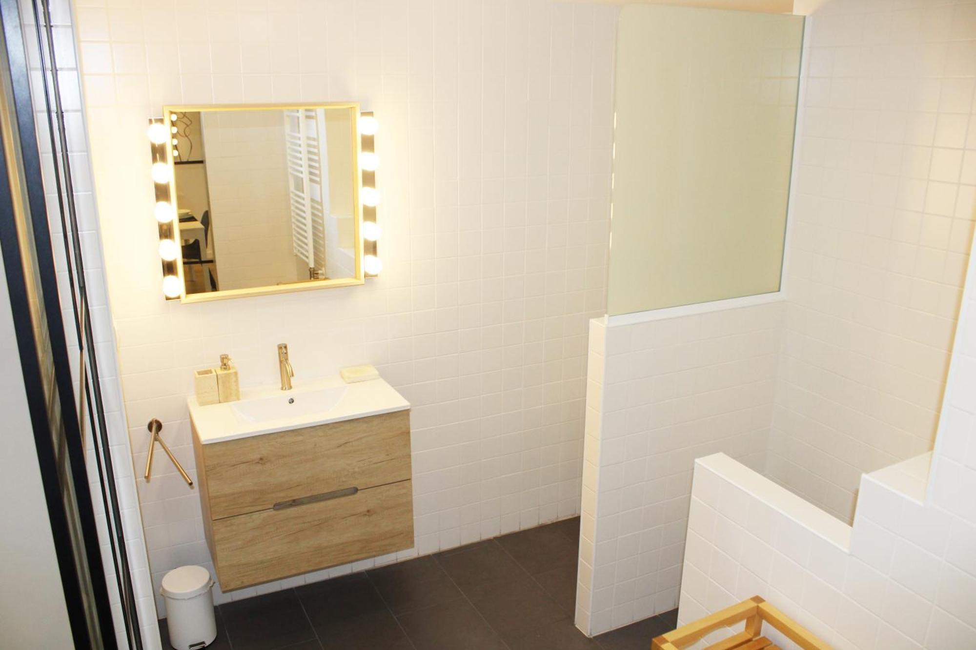 Apartamenticos Plaza Sas I Zaragoza Luaran gambar
